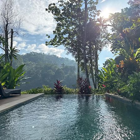 The Sidemen Villa ภายนอก รูปภาพ