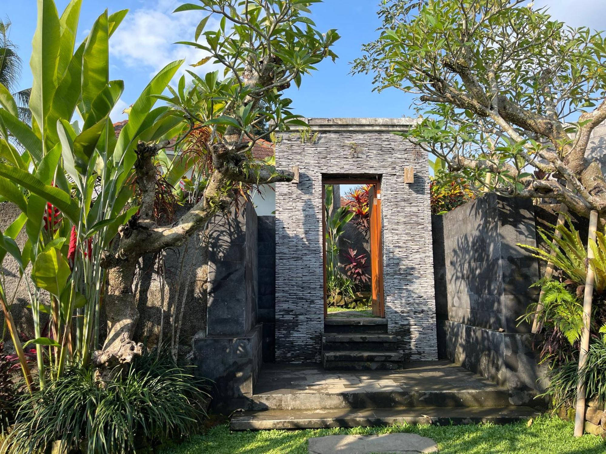 The Sidemen Villa ภายนอก รูปภาพ