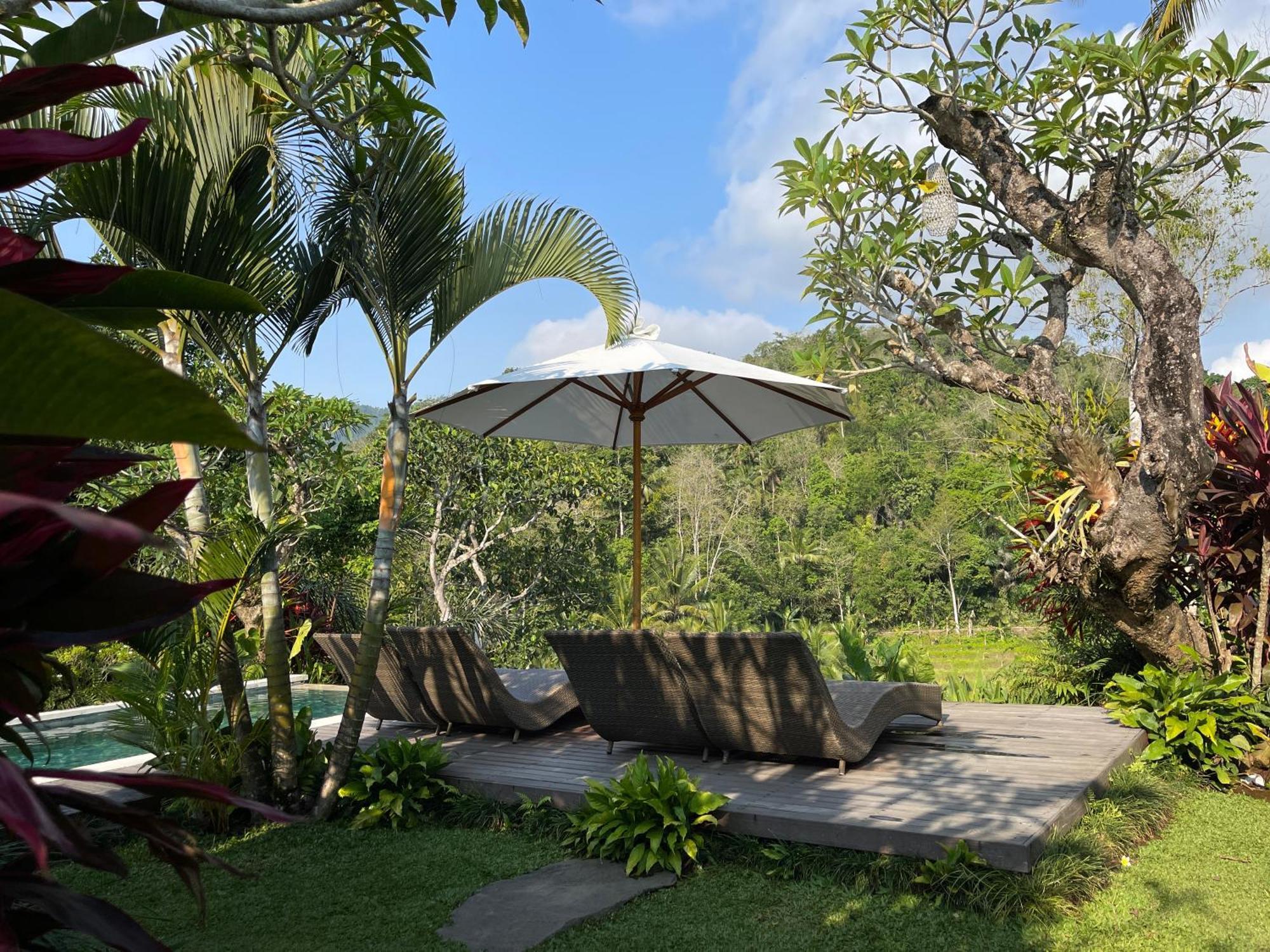 The Sidemen Villa ภายนอก รูปภาพ