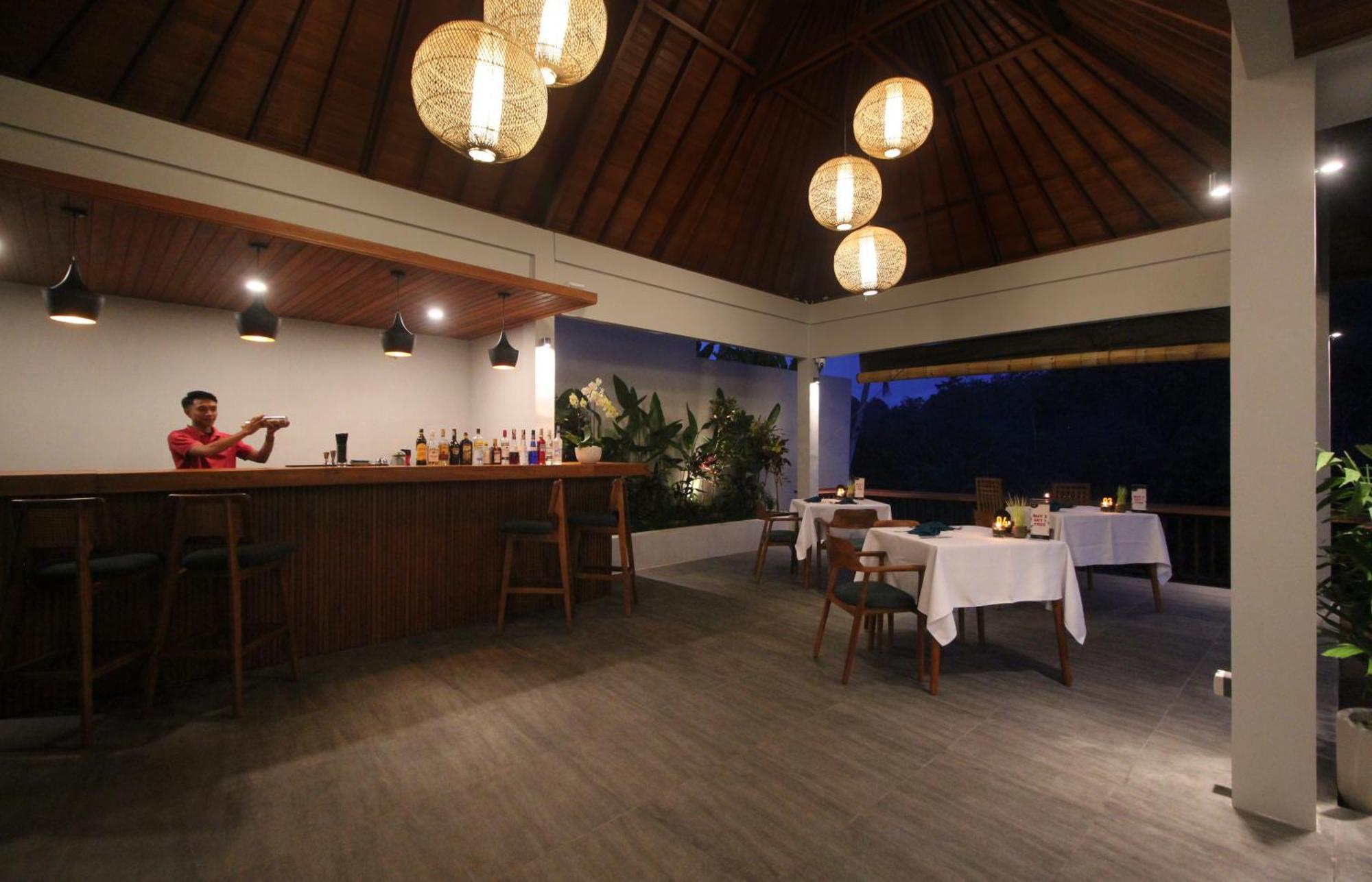 The Sidemen Villa ภายนอก รูปภาพ